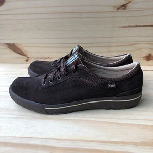 Keds Suede with Arch Support. women’s Size 9